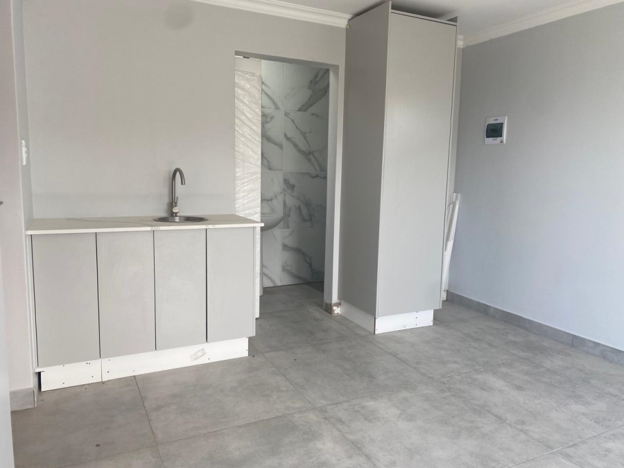 5 Bedroom Property for Sale in Dana Bay Western Cape